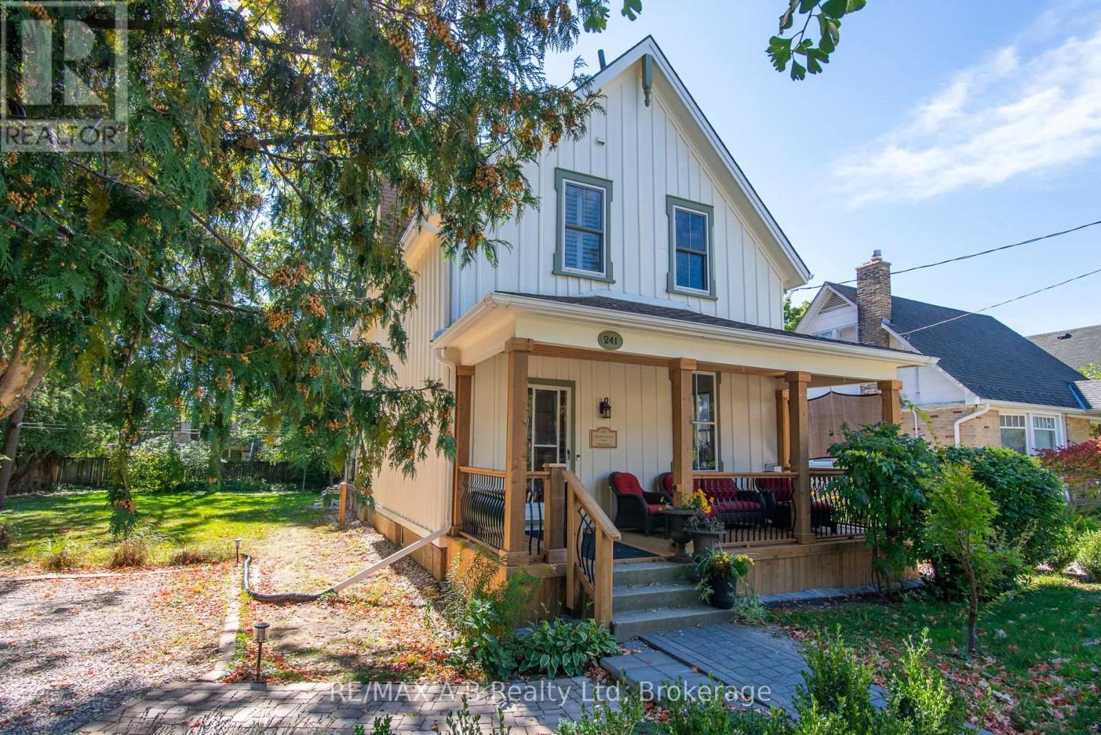 241 MORNINGTON STREET