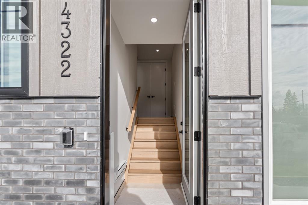 3542 43st, 4318,4320,4322 35 Avenue SW