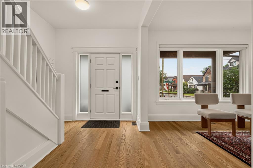 39 CAMPBELL Avenue