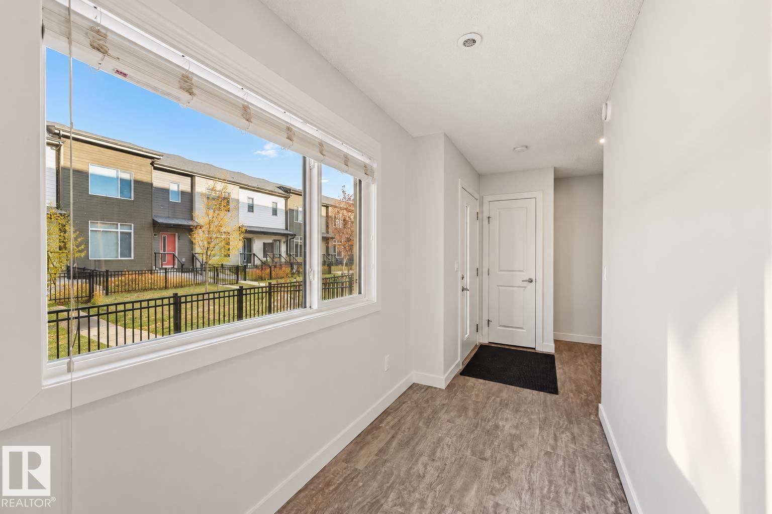 #54 804 WELSH DR SW