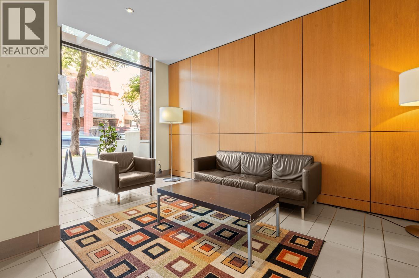 705 1082 SEYMOUR STREET
