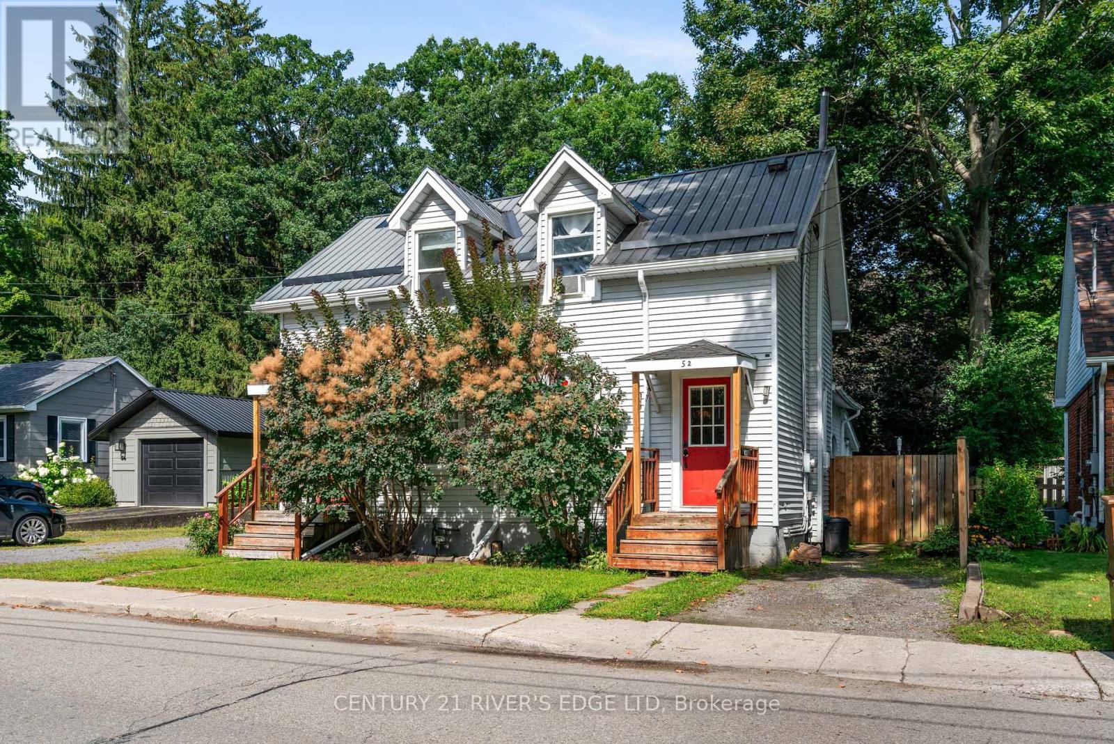 54 HARTLEY STREET
