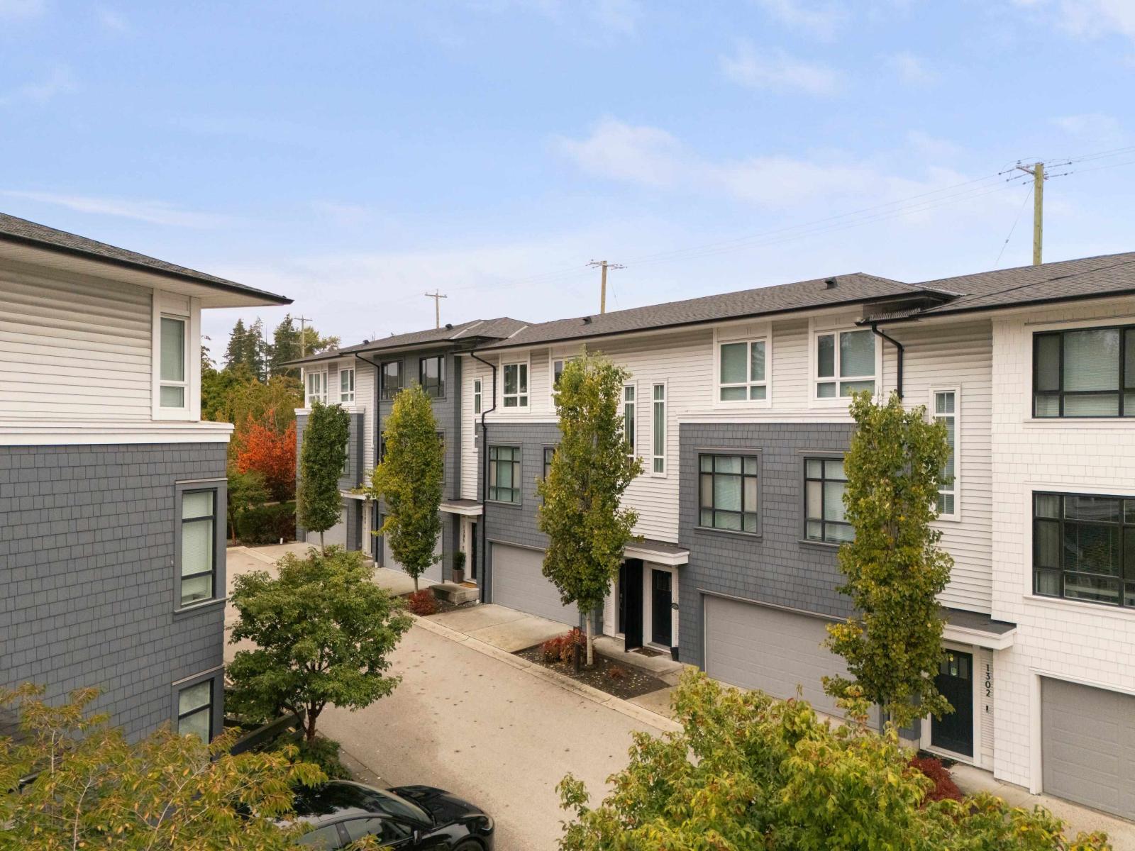 1305 16433 WATSON DRIVE