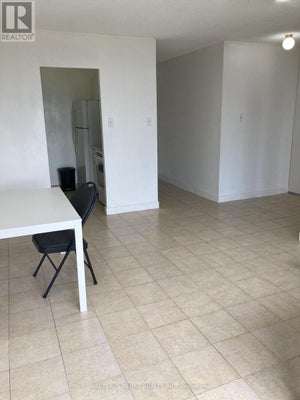 908 - 940 Caledonia Rd, Toronto (Yorkdale-Glen Park), ON 2