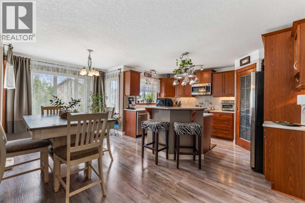 123 HAWKMERE VIEW, CHESTERMERE, AB T1X 1T7 - Image 1643744637.jpeg?d=l