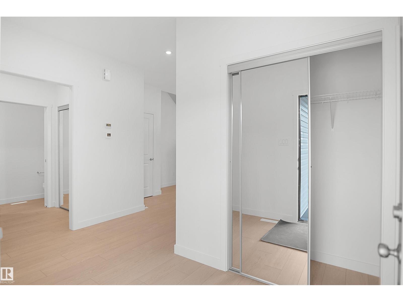 20916 16 AV NW