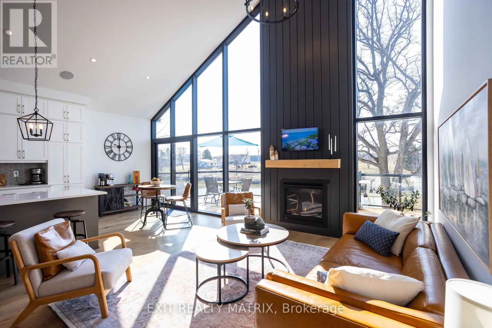 709 LEBRUN STREET - Photo 3