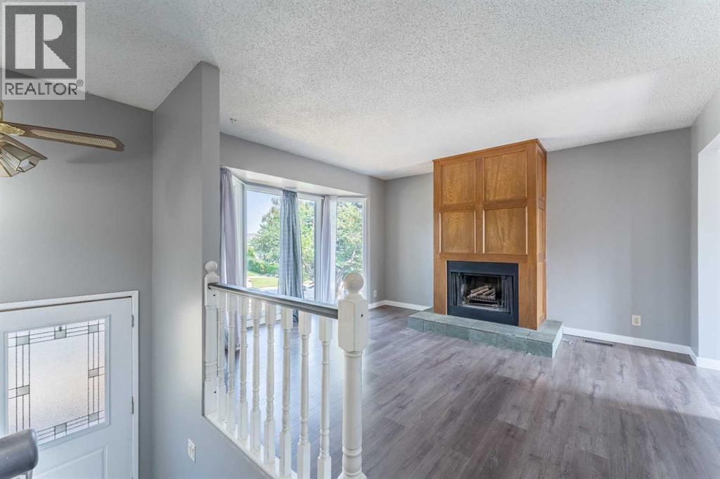 84 Templehill Drive NE