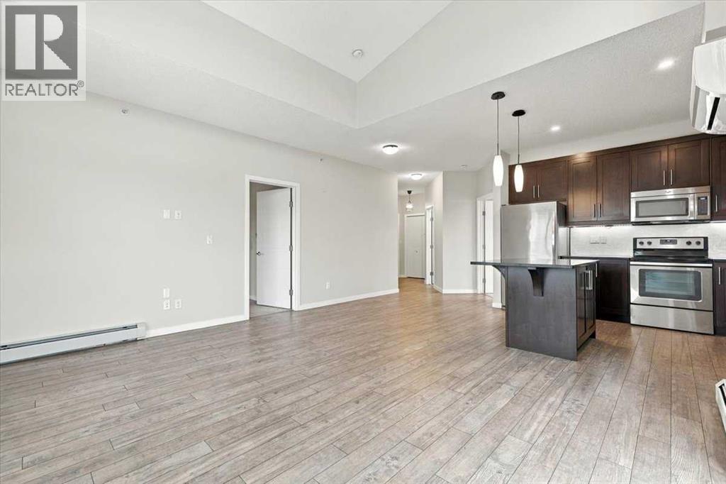 420, 402 Marquis Lane SE