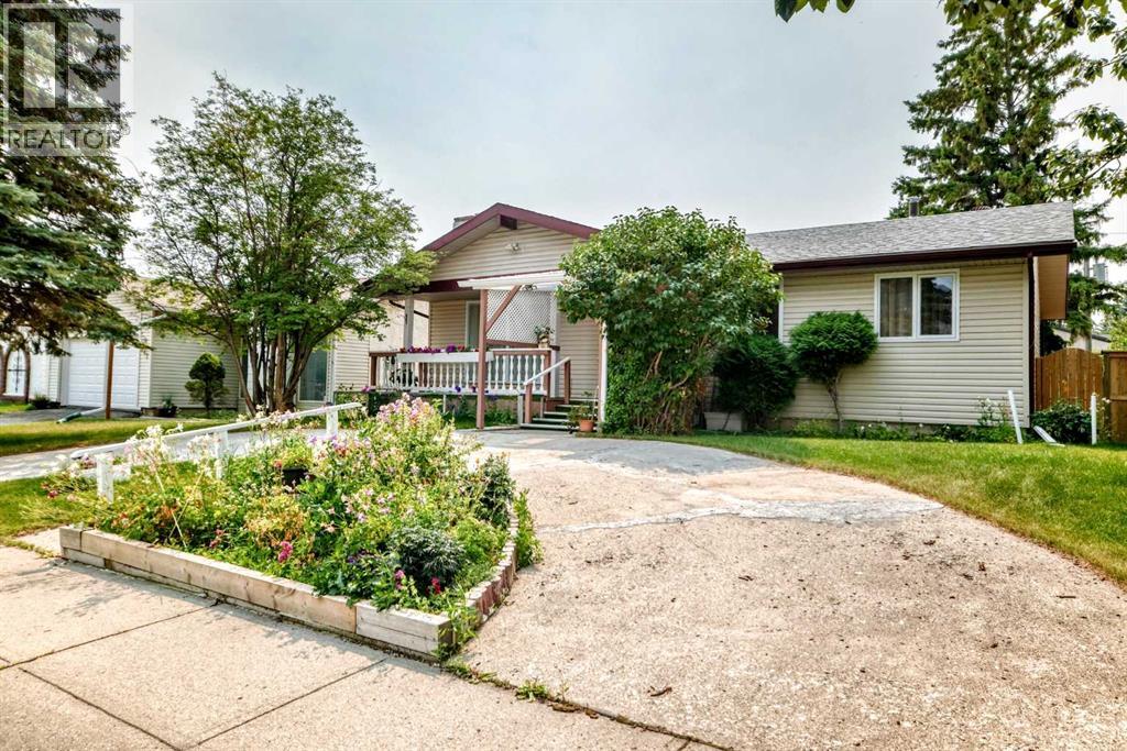 351 Cedarpark Drive SW