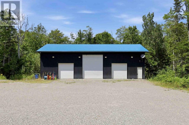 1363 Caribou RD