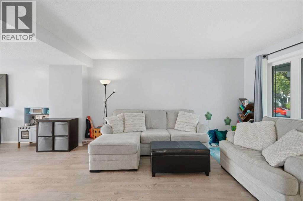 99 Prestwick Circle SE