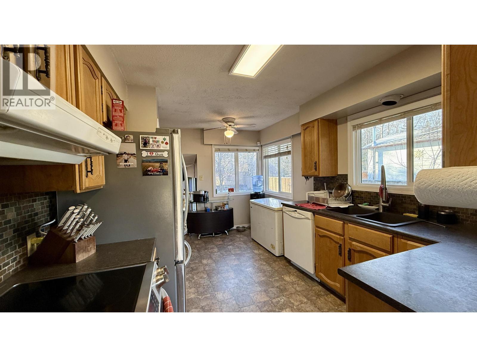 808 MARKS DRIVE