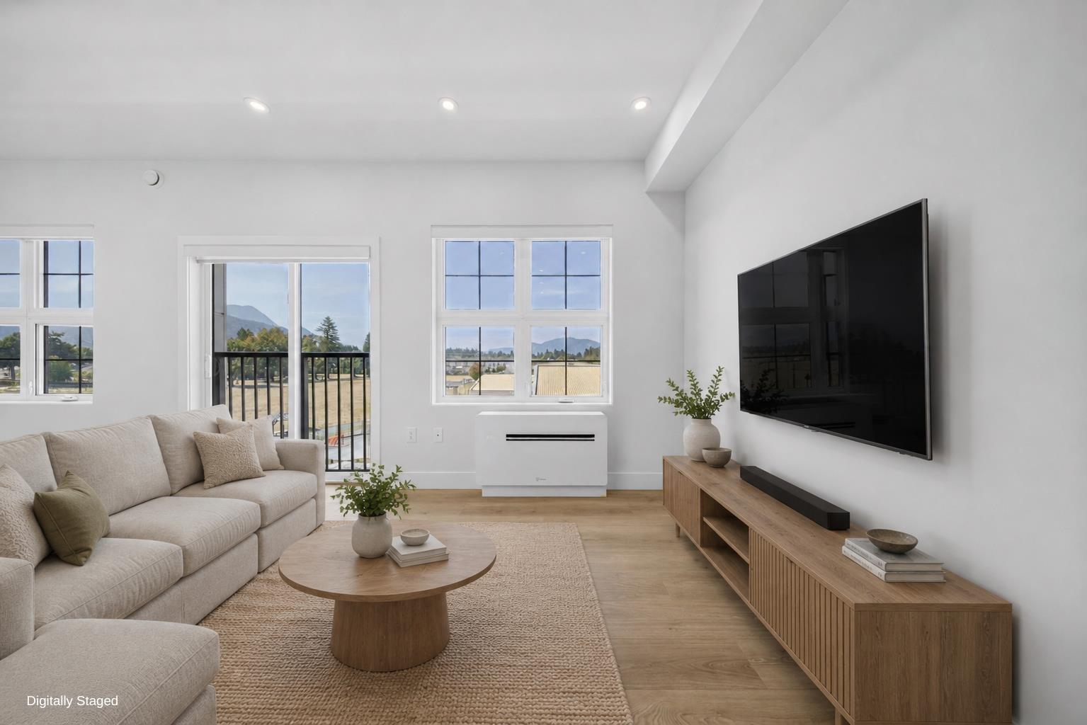 303 46187 THOMAS ROAD, Sardis South