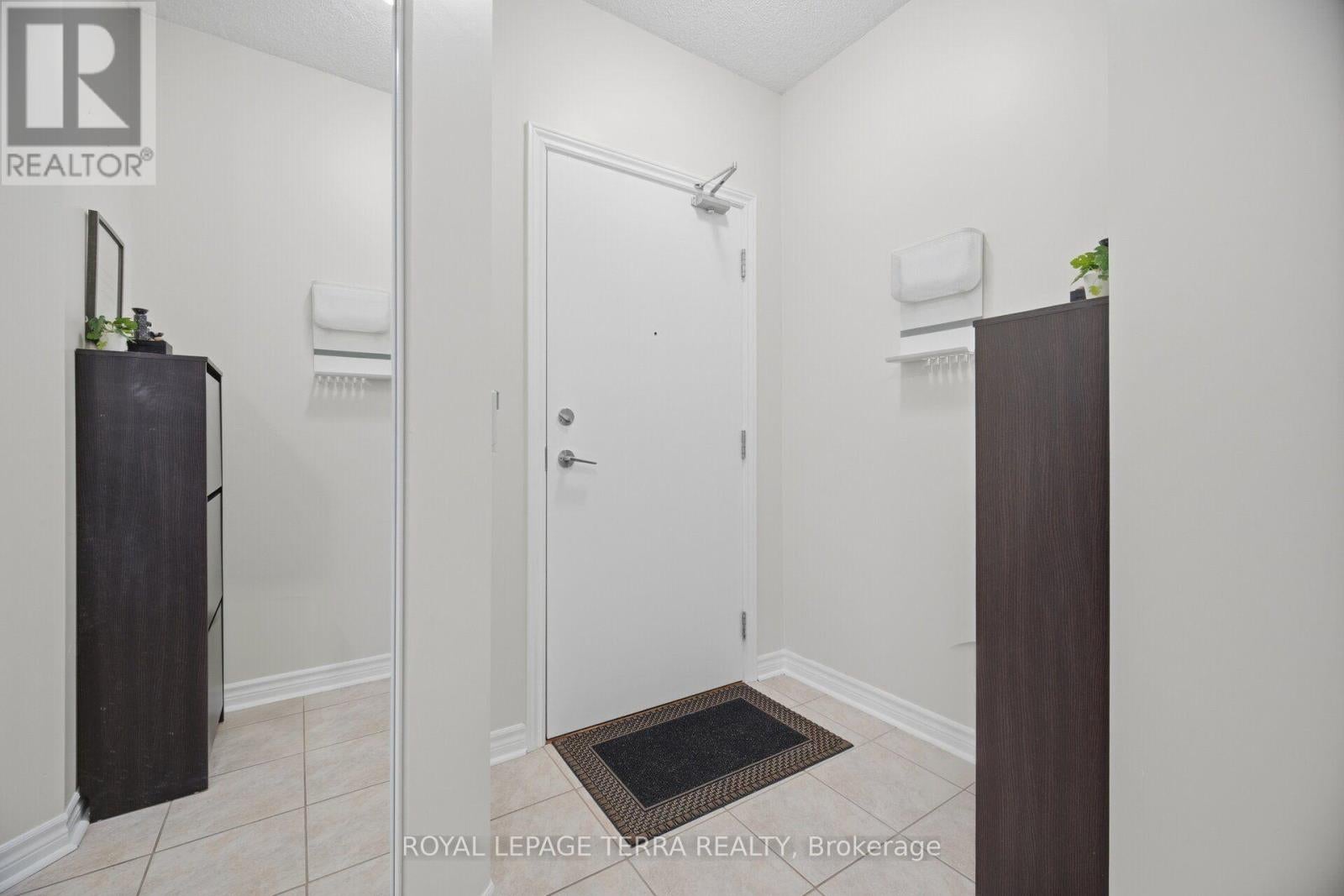 1011 - 2379 CENTRAL PARK DRIVE