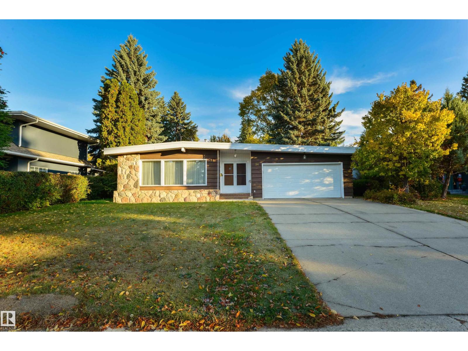 24 VALLEYVIEW CR NW