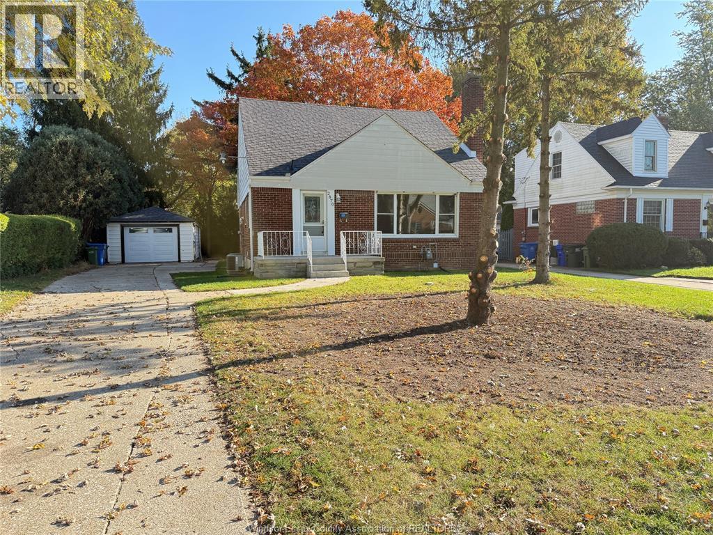 2870 ALEXANDRA AVENUE, WINDSOR, ON N9E 2J7 - Image 3068817567.jpeg?d=l