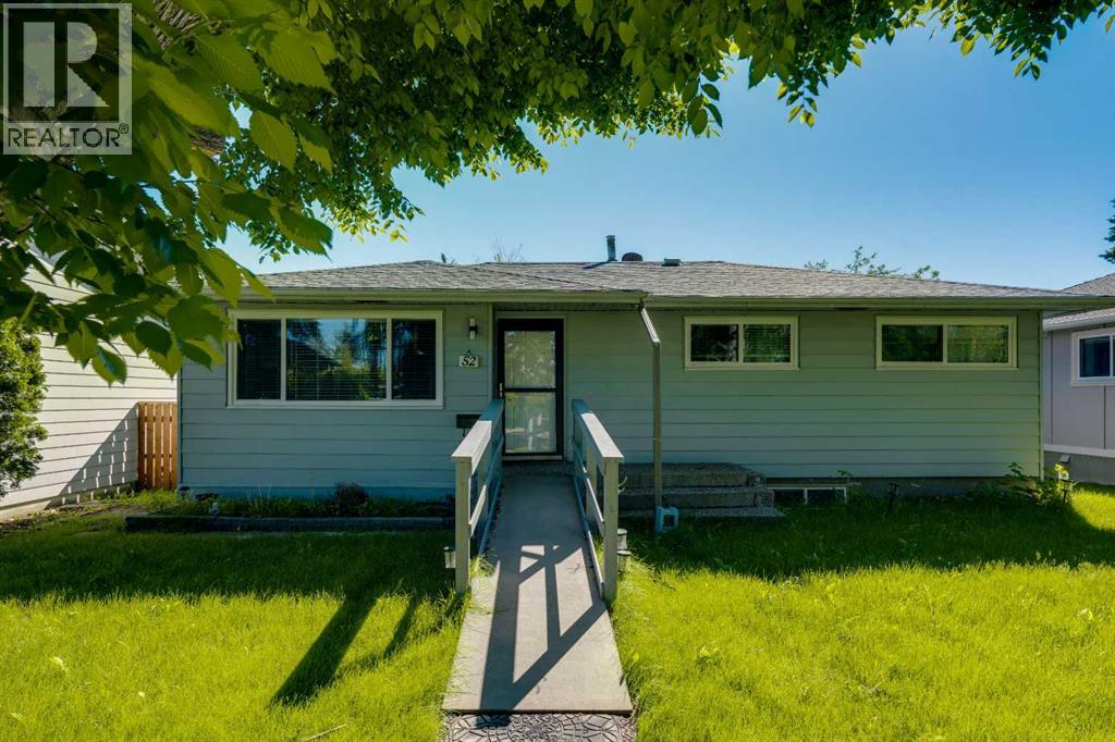 52 Fay Road SE