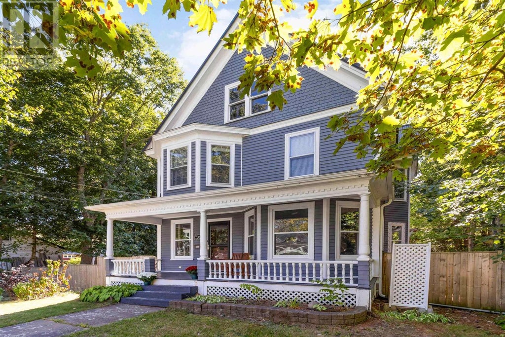 61 YORK STREET, BRIDGEWATER, NS B4V 1R1 - Image 3098980615.jpeg?d=l