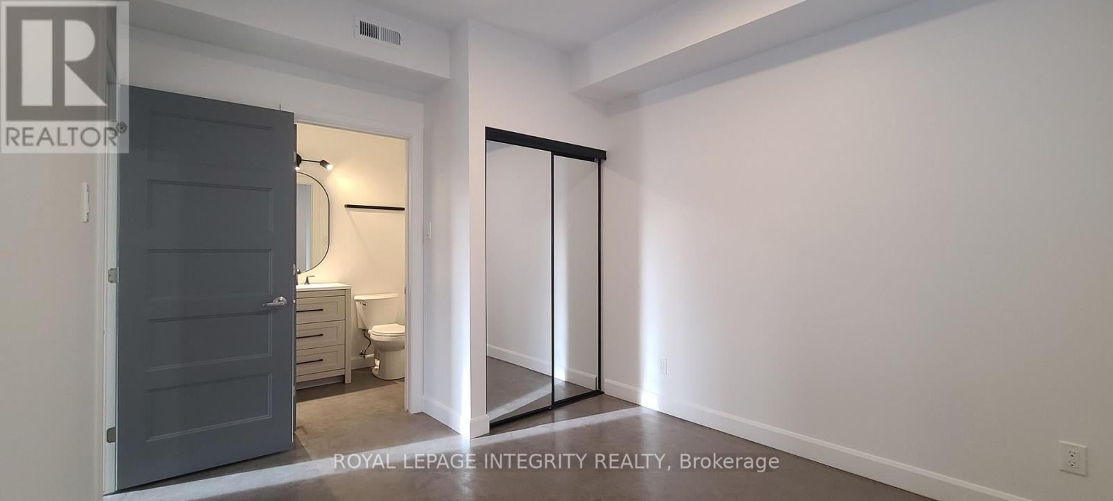 UNIT A - 398 MARGUERITE AVENUE