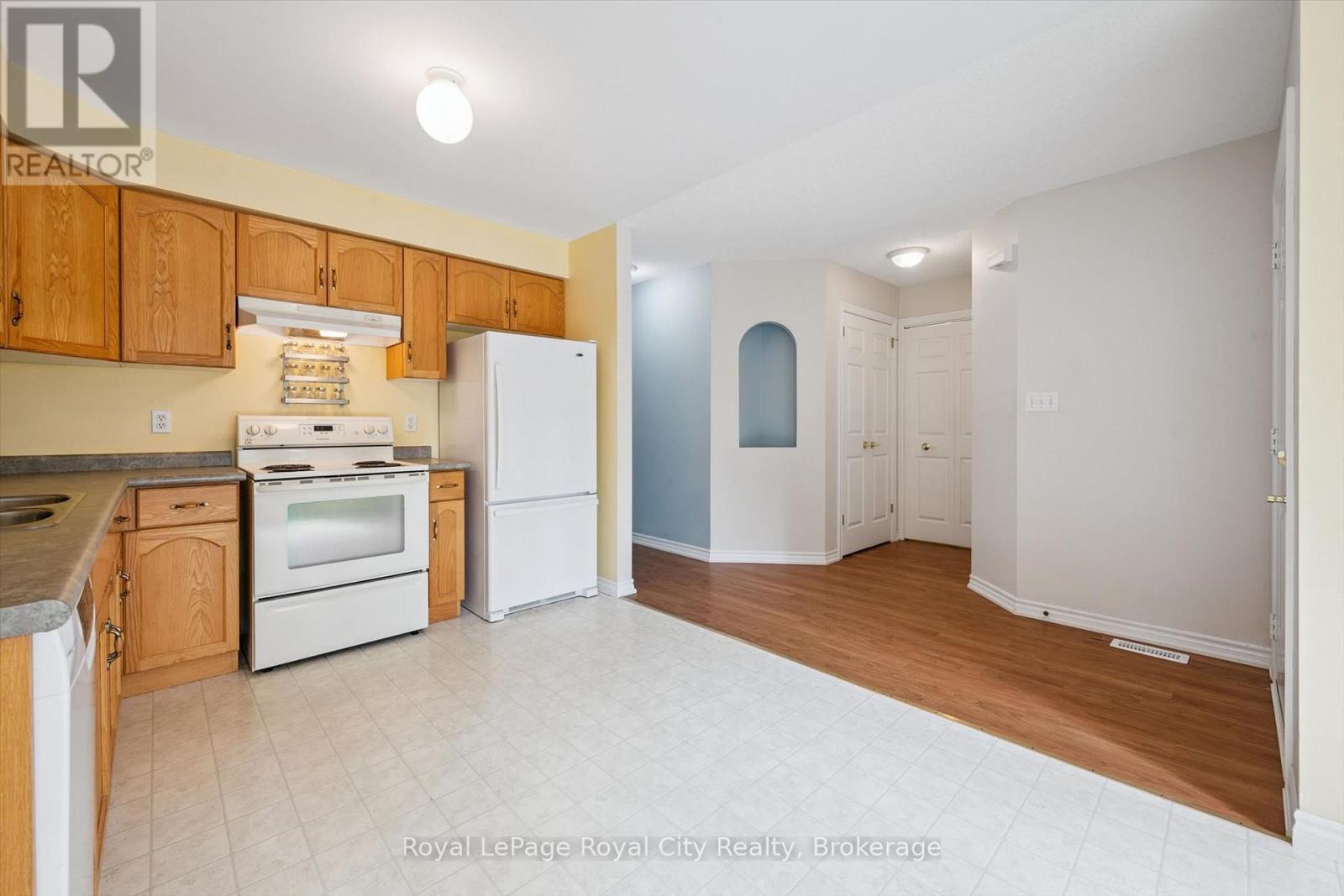 46 TERRAVIEW CRESCENT