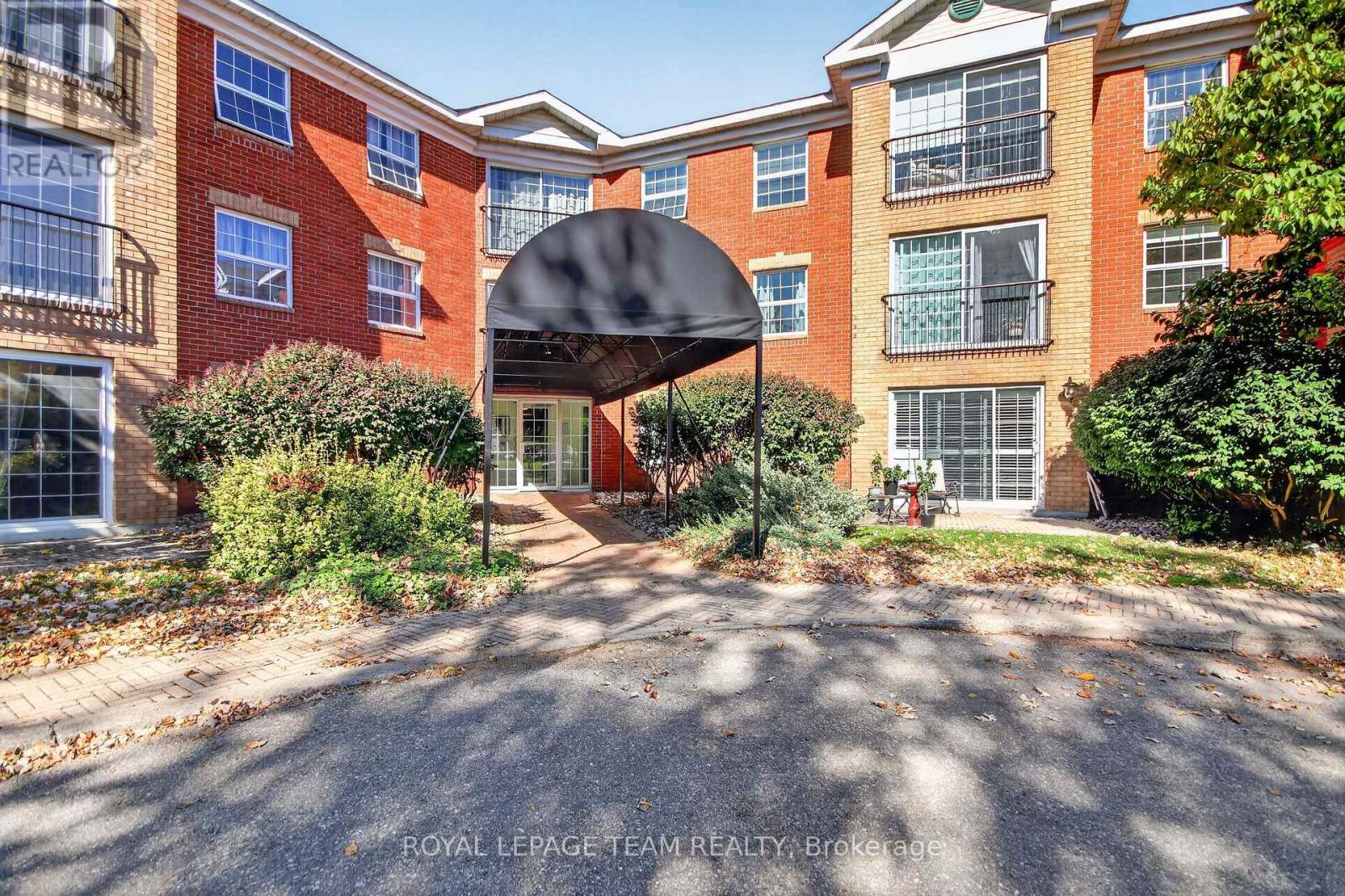 201 - 40 PEARL STREET