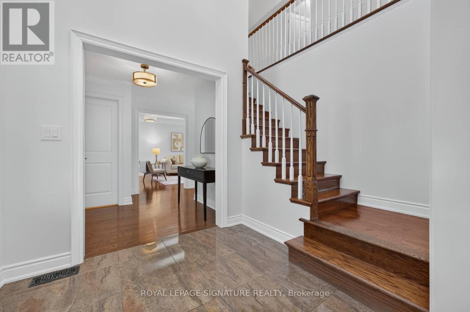 5 BONACRES AVENUE