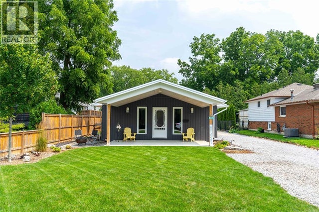 6822 EVERGREEN LANE