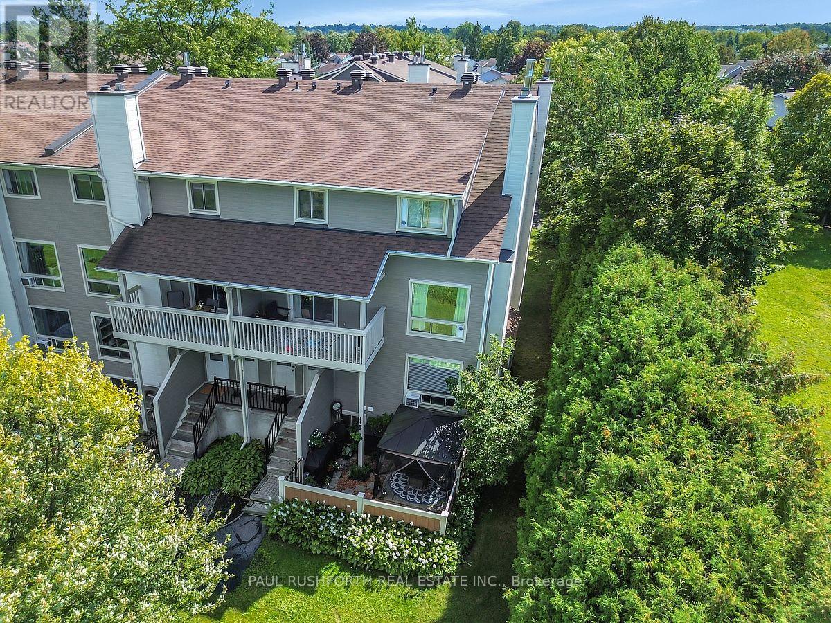 1A - 762 ST. ANDRE DRIVE
