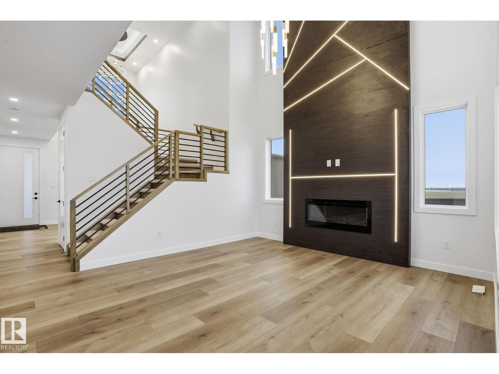 361 Linden LO