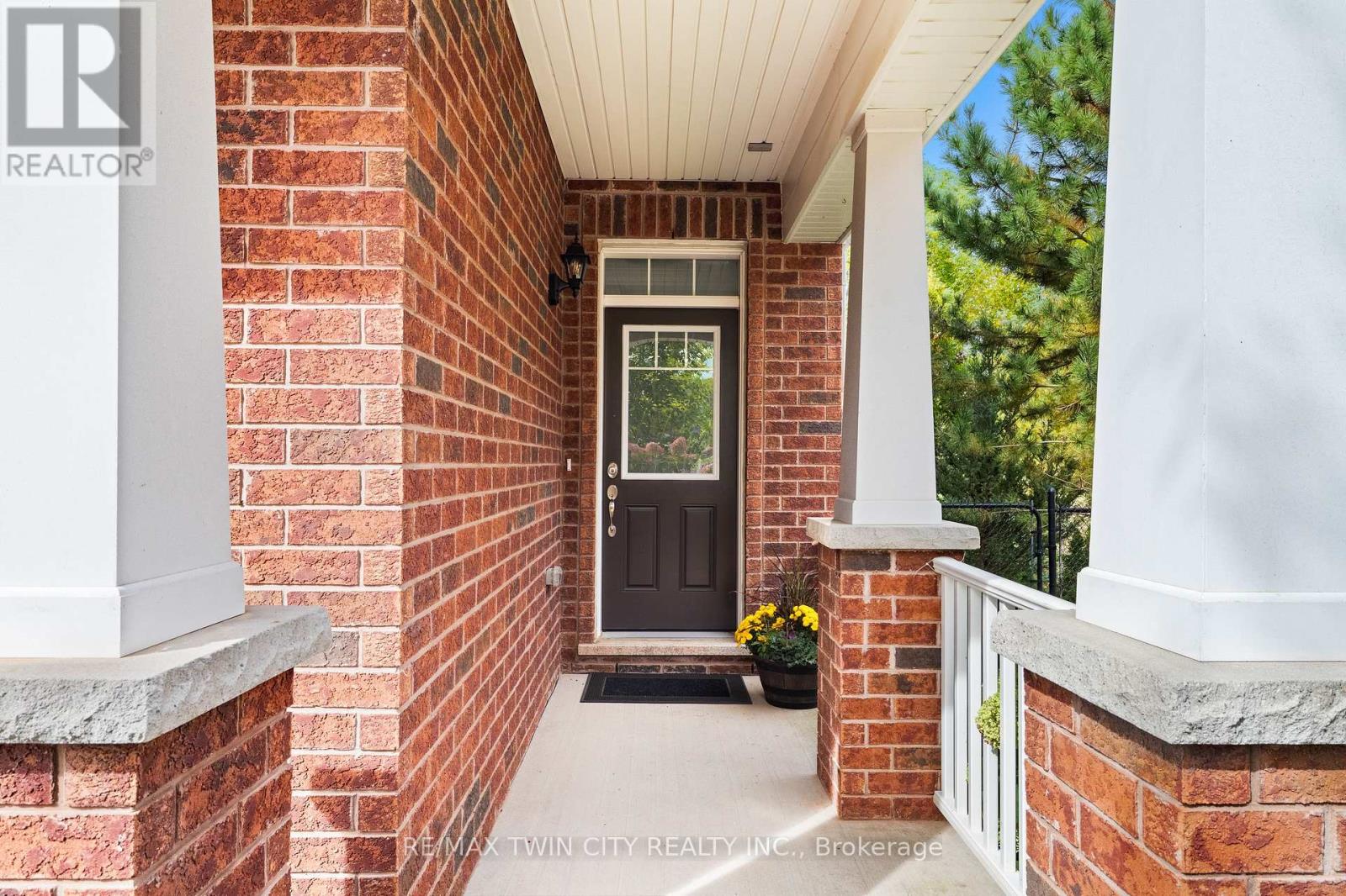 296 FALLING GREEN CRESCENT