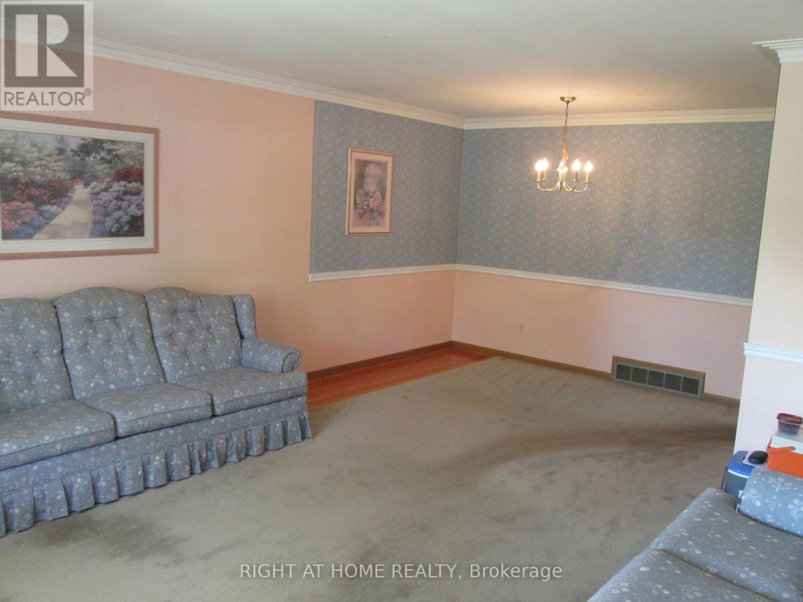 910 SCARBOROUGH GOLF CLUB ROAD
