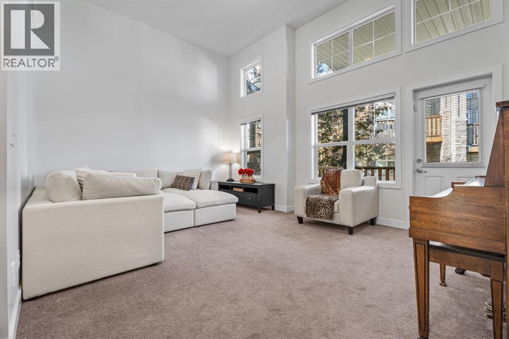 103 Panatella Road NW