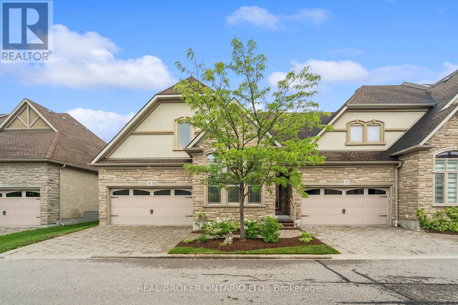 8 - 19 SIMMONDS DRIVE