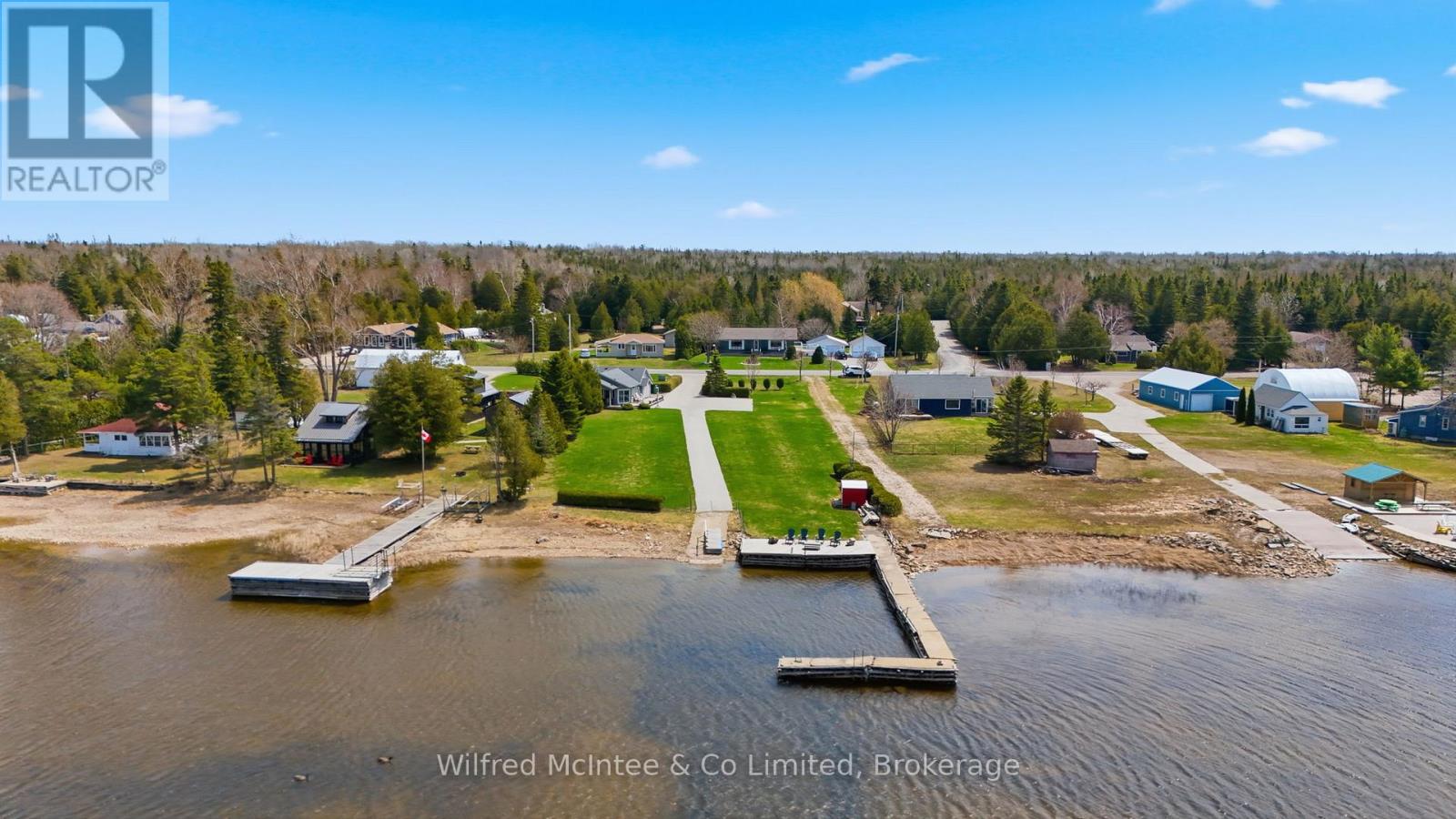 834 PIKE BAY ROAD