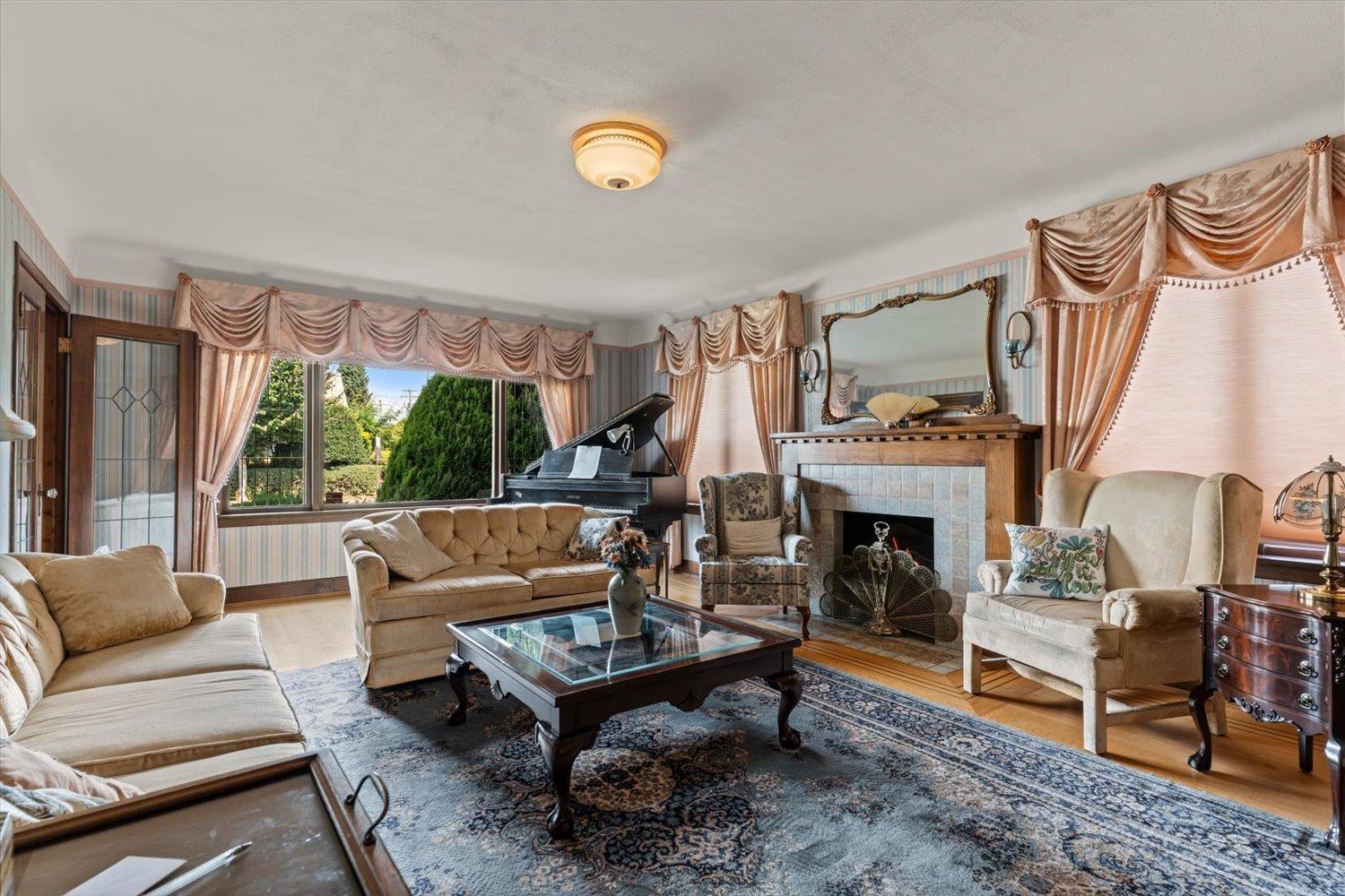 46094 GORE AVENUE, Chilliwack Downtown