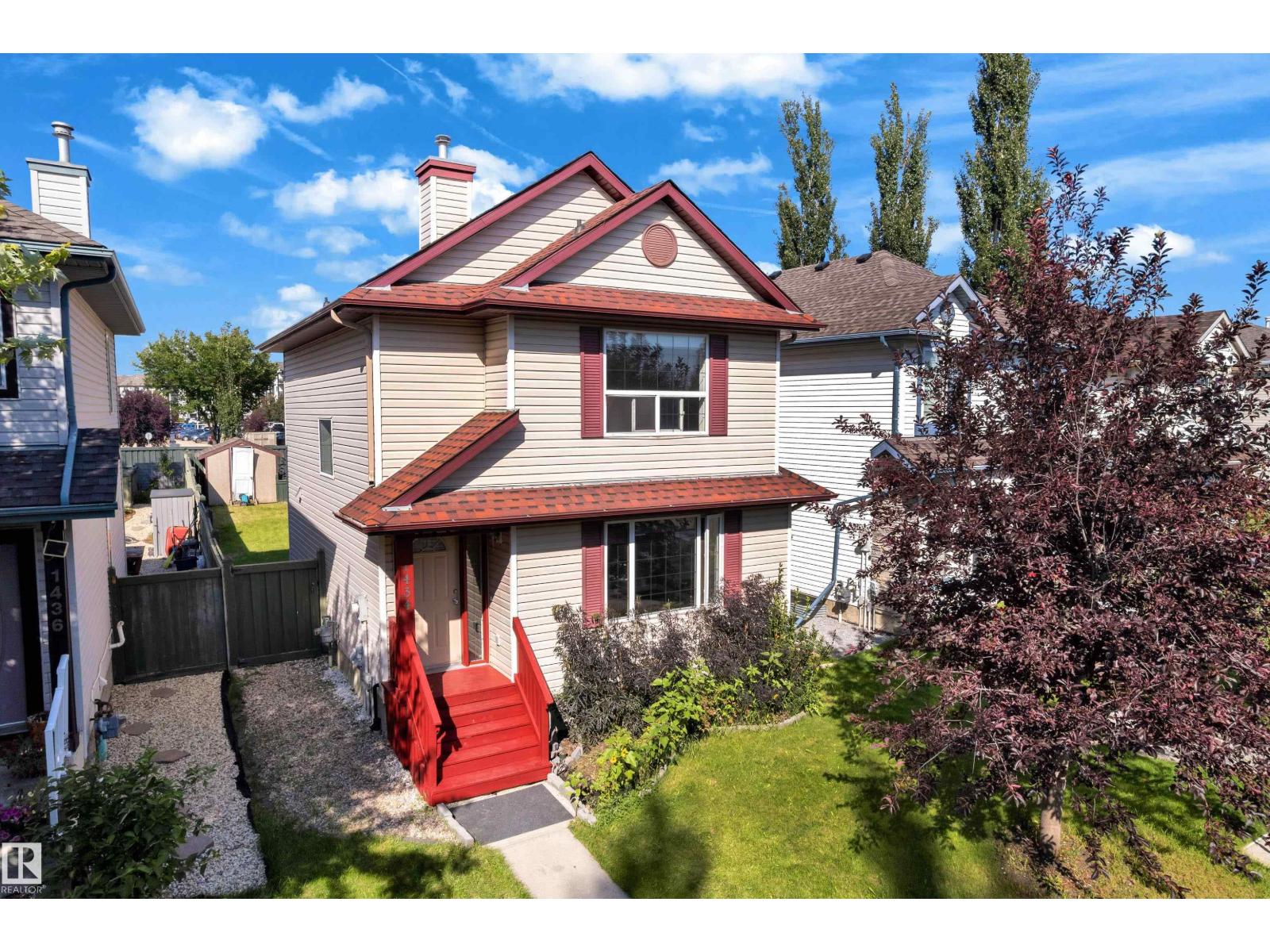 1434 GRANT WY NW