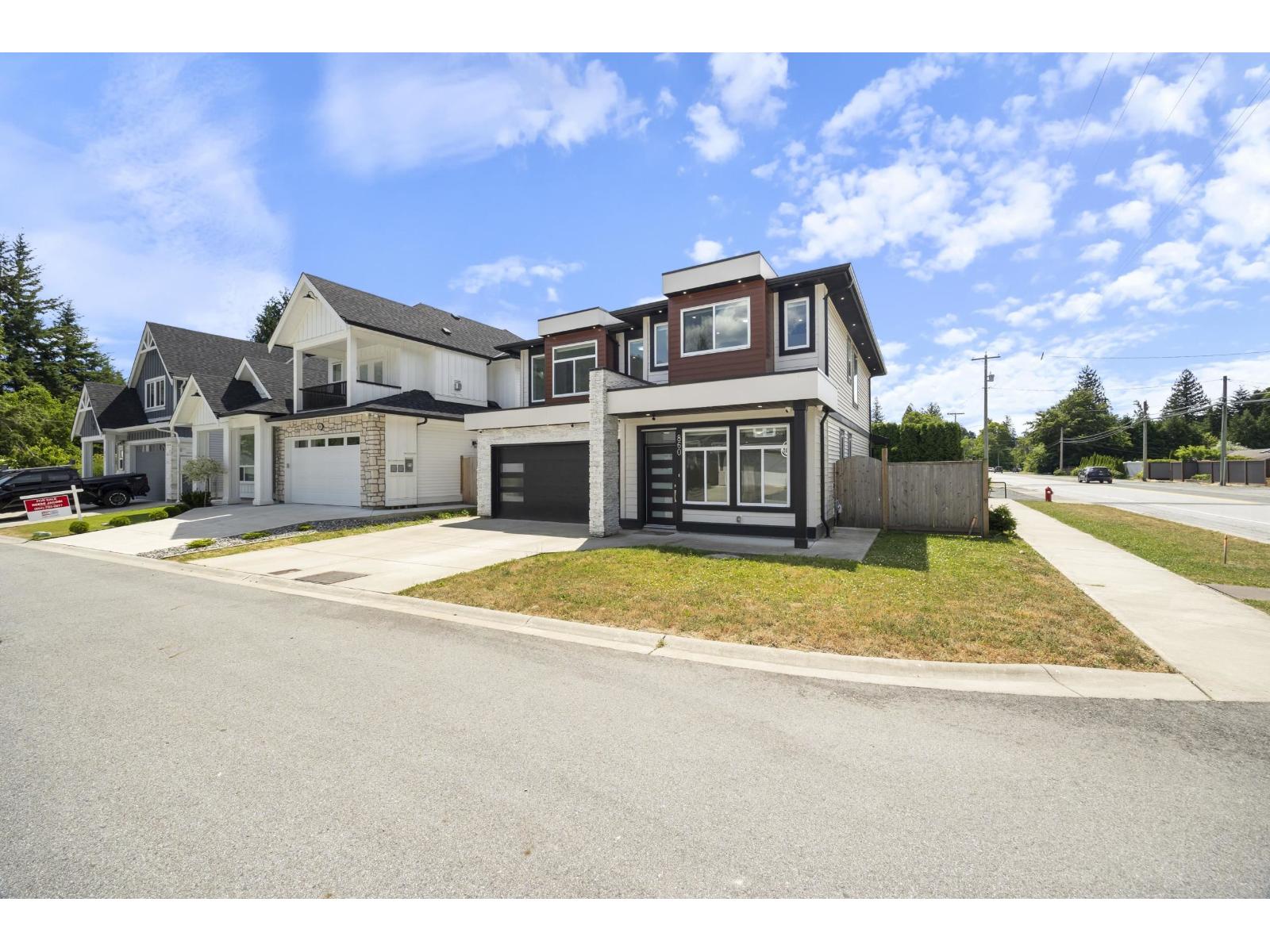 860 WILLOW PLACE, Harrison Hot Springs