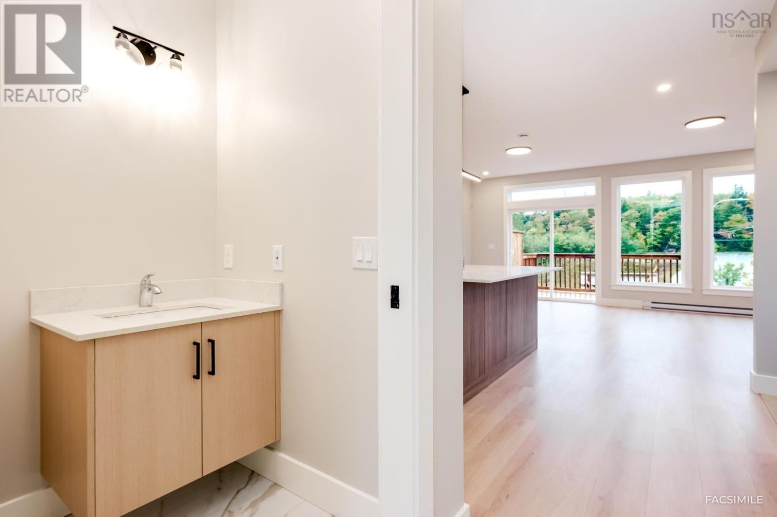 25A 184 Honeygold Drive