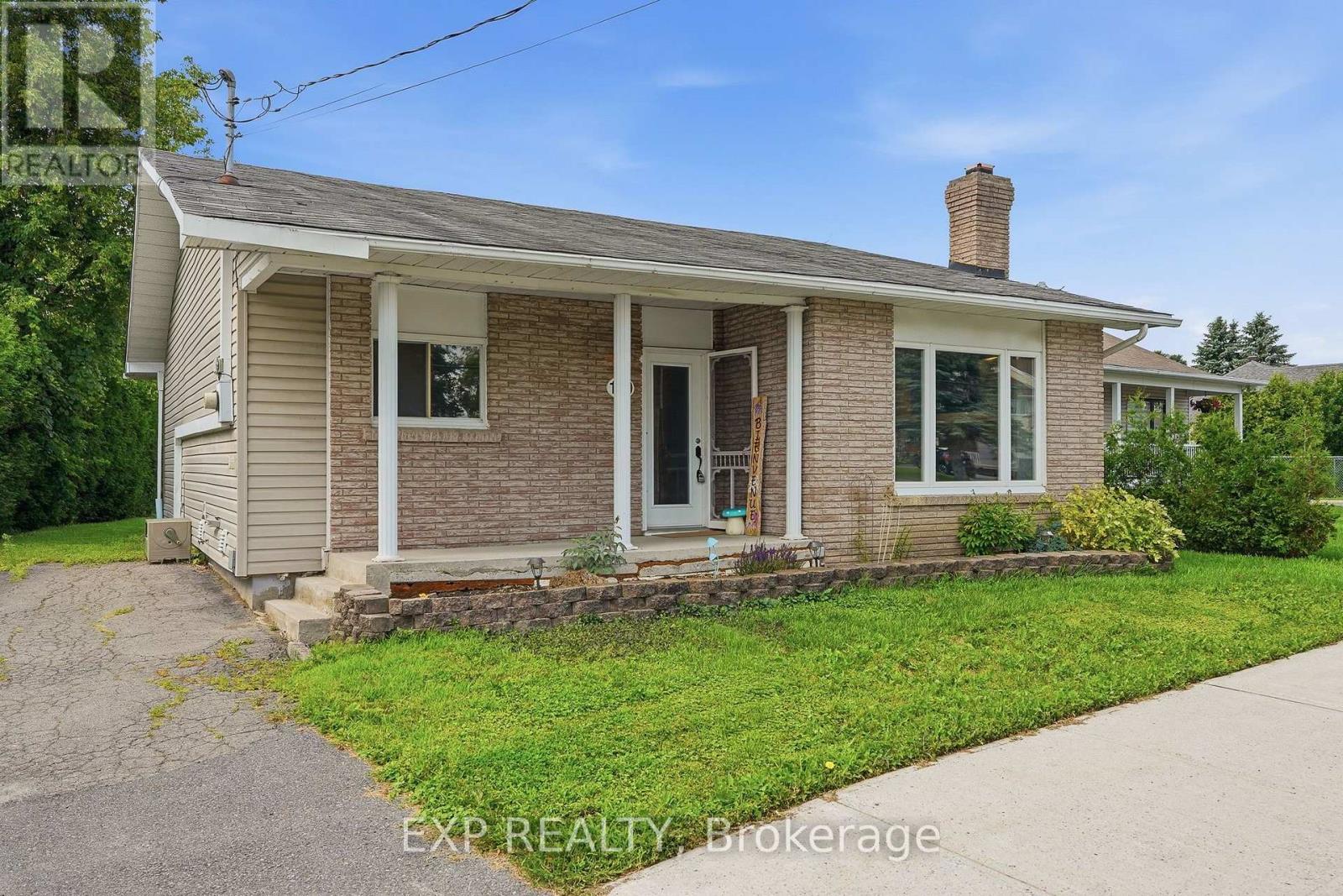 129 LAURIER STREET