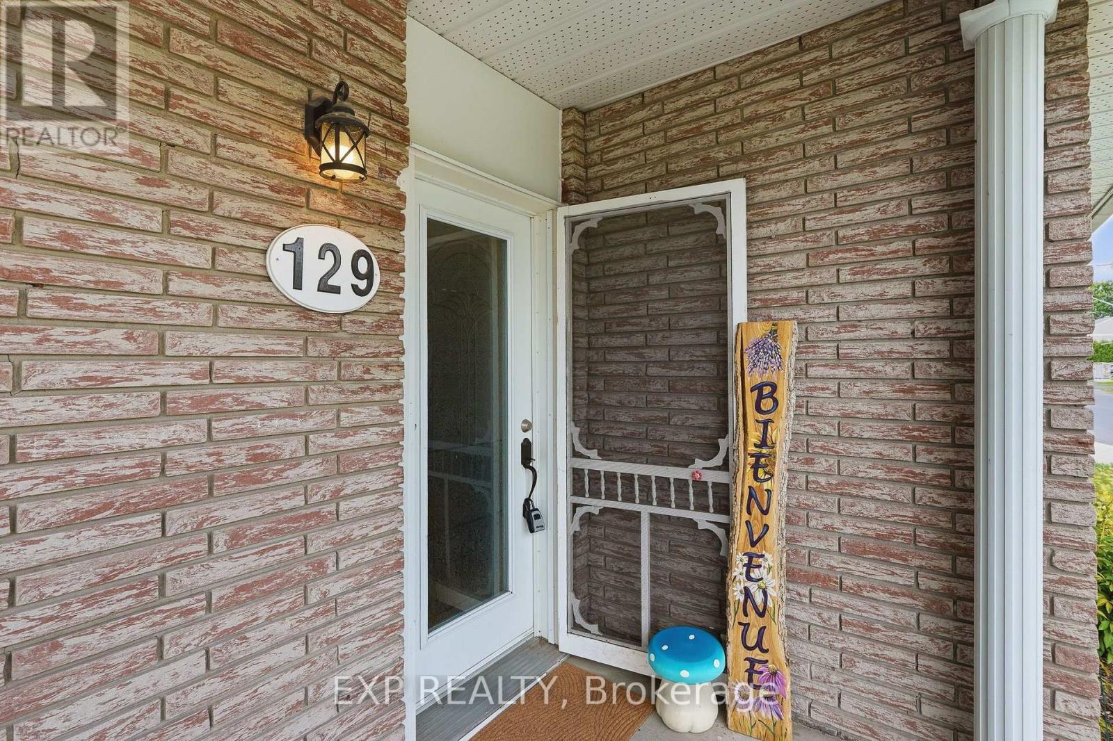 129 LAURIER STREET