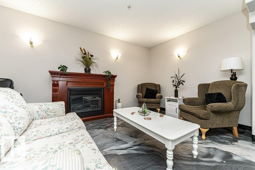 #304 5116 49 AV
