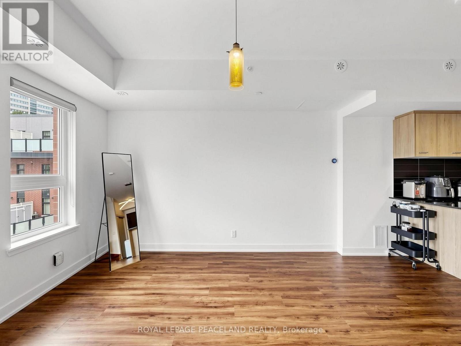 325 - 2100 BRIDLETOWNE CIRCLE