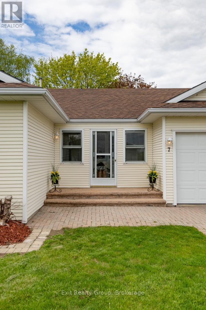 7 CRETNEY DRIVE - Photo 4