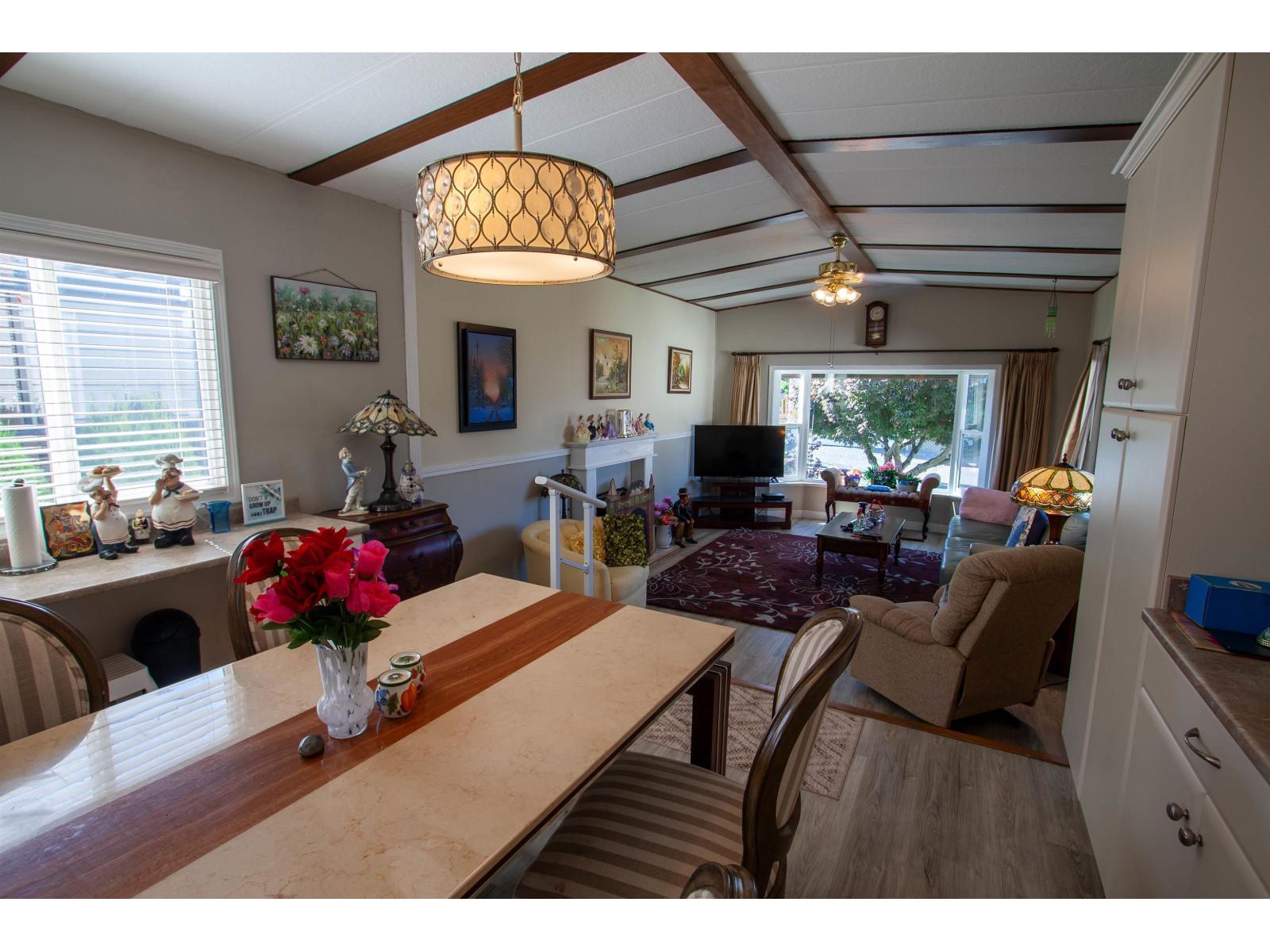 136 6338 VEDDER ROAD, Sardis South