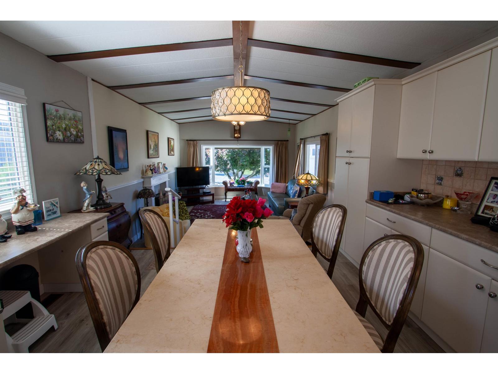 136 6338 VEDDER ROAD, Sardis South