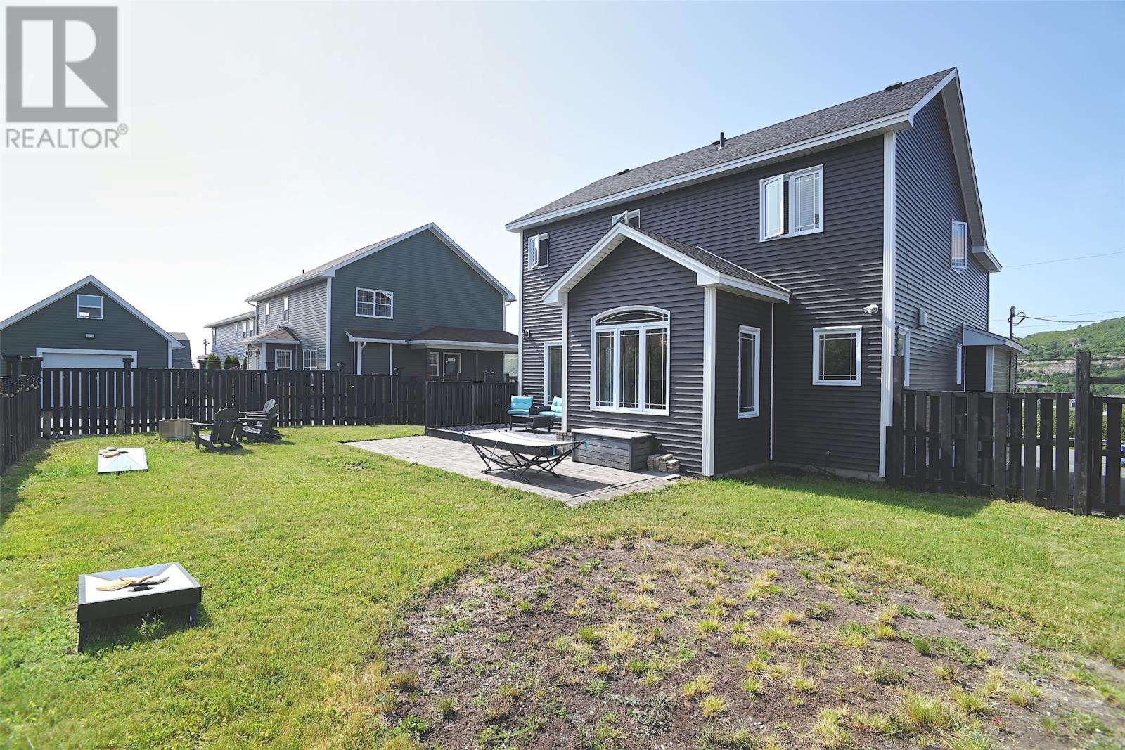 21 Hamlyn Heights