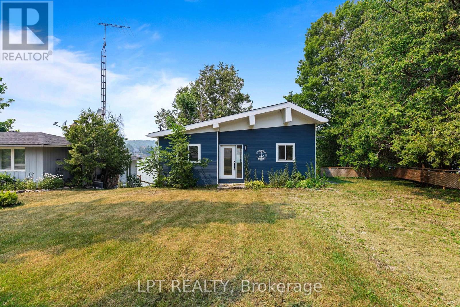 47 MOON POINT DRIVE