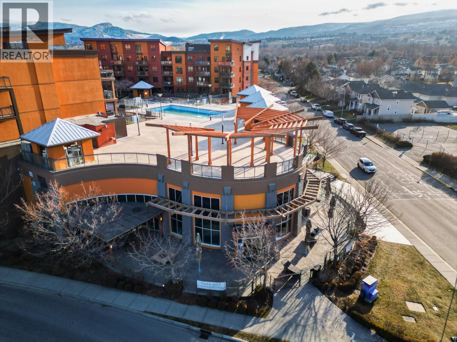 3799 Lakeshore Road