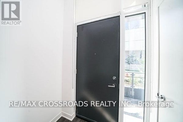 58 Queens Wharf Rd, Toronto (Waterfront Communities), ON 2